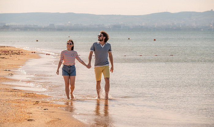 Куда съездить на море в России?